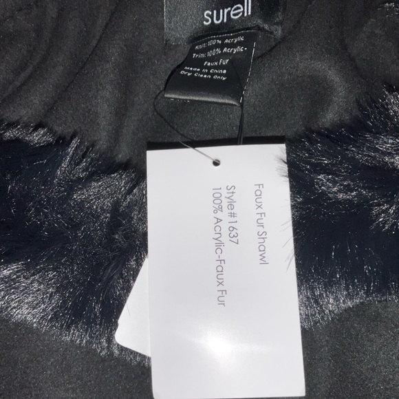 ✨💫ELEGANT BLACK FAUX FUR TRIM SHAWL💫✨ - Picture 7 of 7